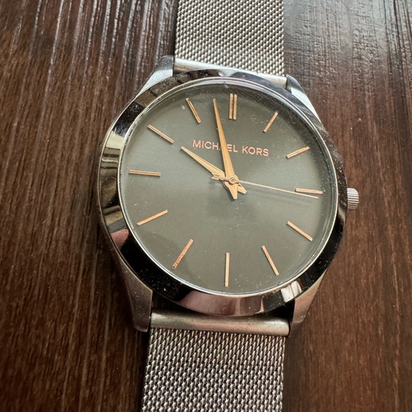MK Mens Watch - Picture 2 of 3